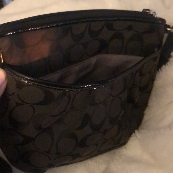 Coach Cross Body - Picture 8 of 8